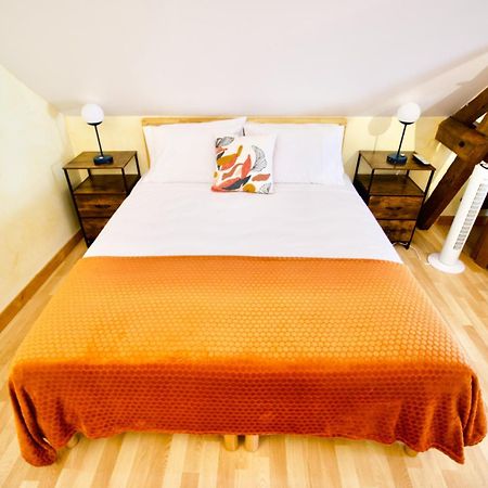O Trois Oliviers Bed and Breakfast Louin Buitenkant foto