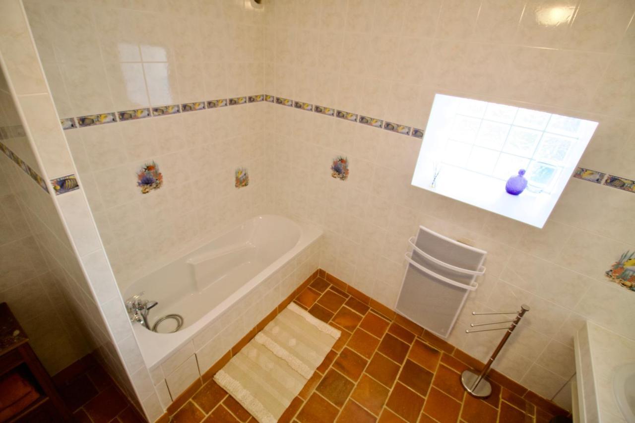 O Trois Oliviers Bed and Breakfast Louin Buitenkant foto
